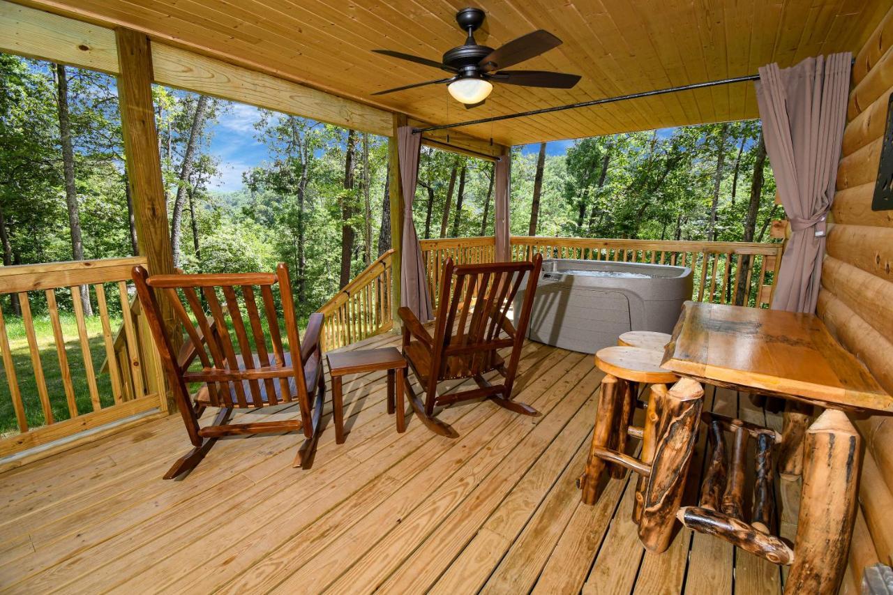 Gatlinburg - Honeymoon Hideawayヴィラ エクステリア 写真