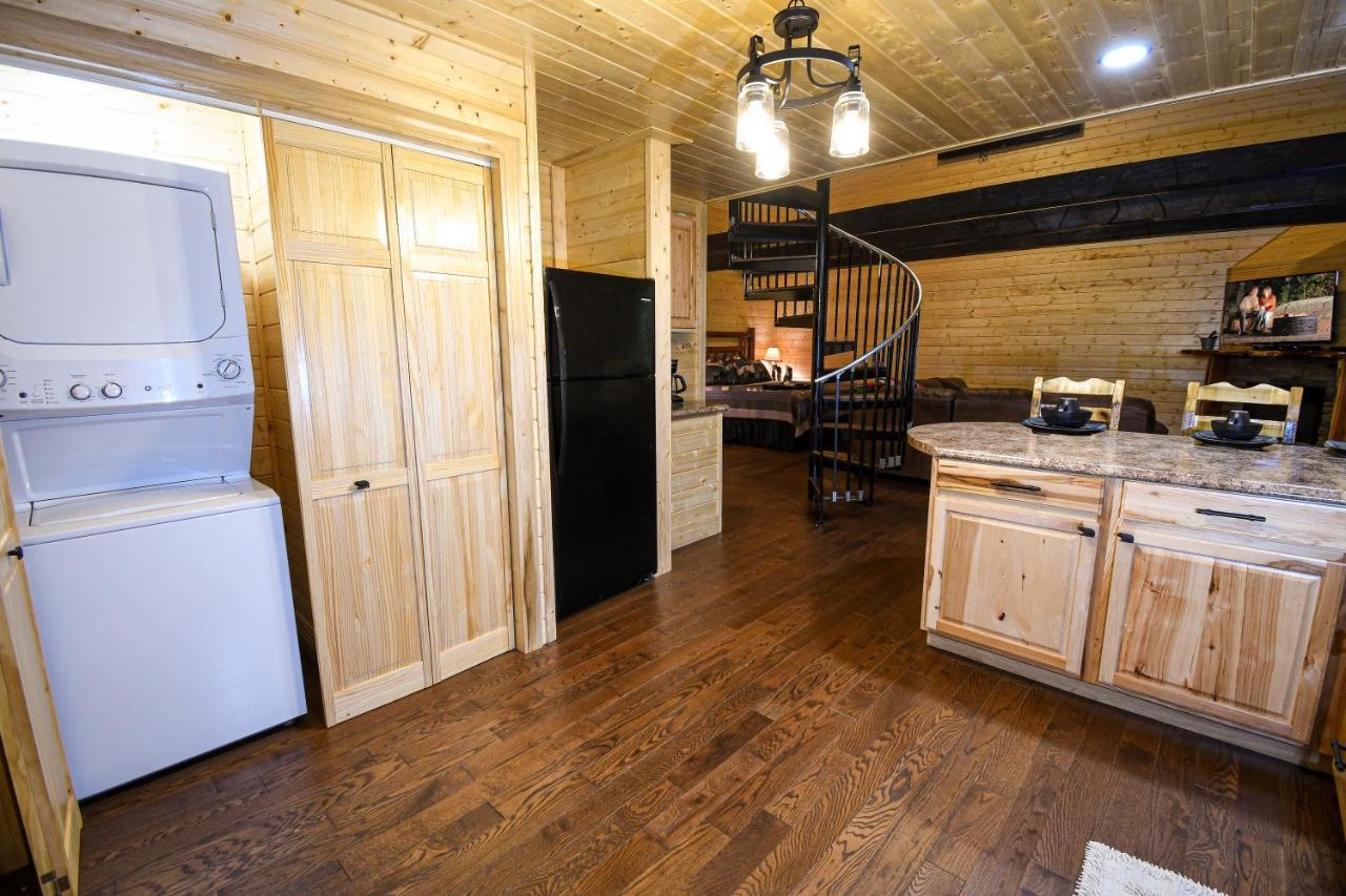Gatlinburg - Honeymoon Hideawayヴィラ エクステリア 写真